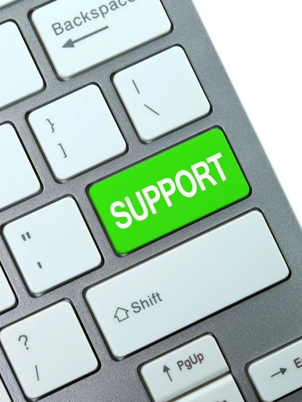 Computer keyboard with support button